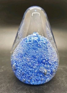 Glas Briefbeschwerer Eierform kontrolliert Blase blau 9,5 cm hoch - Bild 1 von 5