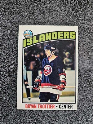 1976-77 O-Pee-Chee #115 Bryan Trottier (RC) - Image 1 of 2