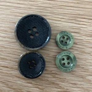 Givenchy Replacement Buttons - Picture 1 of 2