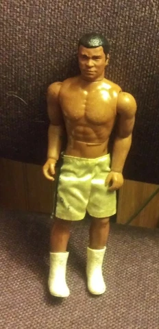 MUHAMMAD ALI MEGO CORP ACTION FIGURE 1975 CASSIUS CLAY Cover