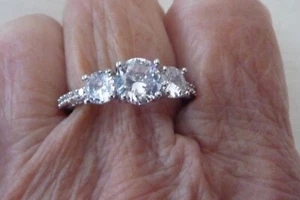 SZ 10   3  FACE FAUX DIAMONDS #319A vtg  Costume RING  925 SILVER TONE - Picture 1 of 12