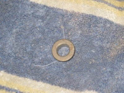 X154 LAWN BOY TORO BUJE RALENTÍ 703299 Foto 1 de 2