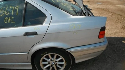 Passenger Right Front Spindle/Knuckle Fits 92-99 BMW 318i 1201913 - Image 1 of 4