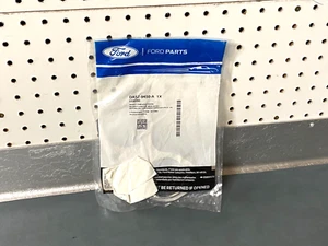 Ford OEM NOS DA5Z-9450-A Muffler Gasket 2013-2019 Lincoln MKT 3.7L V6 - Bild 1 von 3