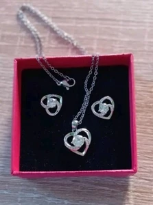 Edelstahlschmuckset Herzanhänger mit Kette und Ohrstecker,  Lea Loren, NEU!! - Bild 1 von 11