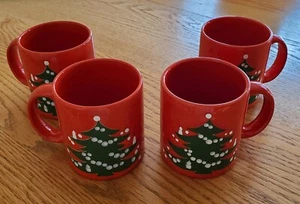 Lot Of 4 VINTAGE Waechtersbach Christmas Tree Red Mugs W. Germany EXCELLENT - Picture 1 of 5
