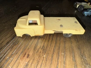 Vintage Japan Reibung Pritsche LKW Mischung aus Zinn und Kunststoff funktioniert nicht - Bild 1 von 5