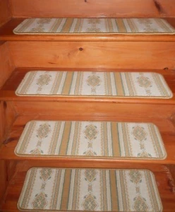 4 = Step 9" x 30" Wool Blend Carpet Stair Treads . - Picture 1 of 5