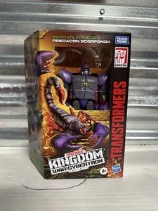 Figura de acción Transformers Scorponok Predacon Kingdom War para Cybertron sin usar, en caja sellada - Imagen 1 de 8