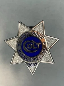 IACP Show Minneapolis 2002 Colt Firearms International Chiefs Of Police Pin - Picture 1 of 2