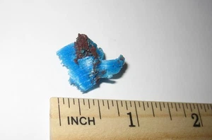 0,5" KLEINER SELTENER NATÜRLICHER CHALCANTHIT KRISTALL CLUSTER MIT MATRIX ARIZONA USA 1,1g - Bild 1 von 4