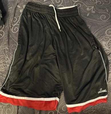 Pantalones Cortos de Baloncesto Spalding Para Hombre Medianos Negros Rojos Retro Bolsillos Cordón Foto 1 de 3