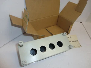 Gabinete de 4 botones Moeller I4M - Imagen 1 de 4