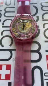 Swatch Pink Jelly SFP101 2000 Skin 34mm x 3,9mm Jelly Fish Top Zustand - Bild 1 von 7