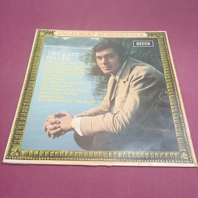 ENGELBERT HUMPERDINCK  - The Last Waltz 12” Vinyl Record LP - Image 1 of 4