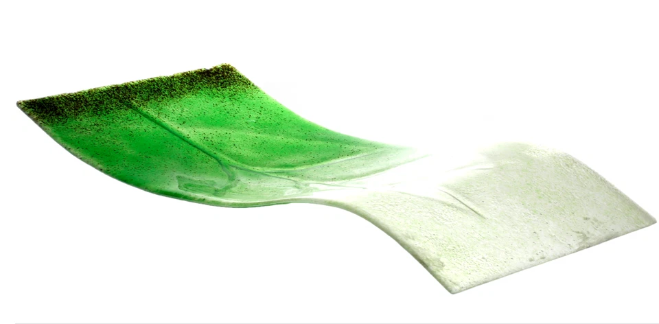 Beautiful Colored  Party TEMPERED GLASS Wave Trays  - Image 1 of 1