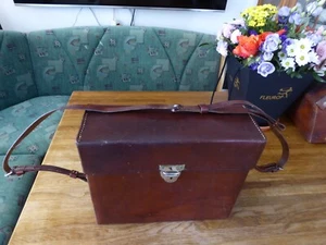 HOME Swiss UMHÄNGETASCHE Leder Braun Kamera Fotoapparat Werkzeug - Bild 1 von 15