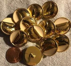 12 Shiny Gold Tone PLASTIC & Cream Enamel Shank Buttons 7/8" 22MM Lot # 3609 - Picture 1 of 1