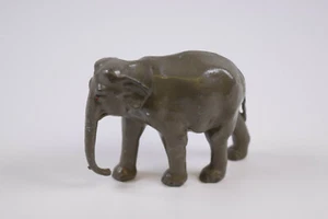 Vintage Britain's Zoo Toys Miniature Lead Circus Indian Elephant - Picture 1 of 6
