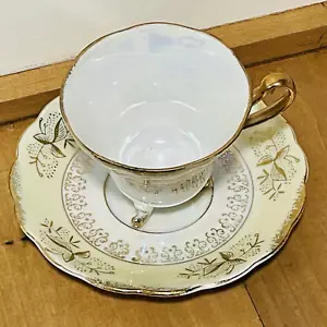 Enesco Luster Teacup & Saucer Vtg Yellow Gold Iridescent 3 Footed Gilt Scallop - Picture 1 of 8