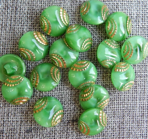 Lot of Vintage Glass Moon Glow Buttons Green #560 Cover