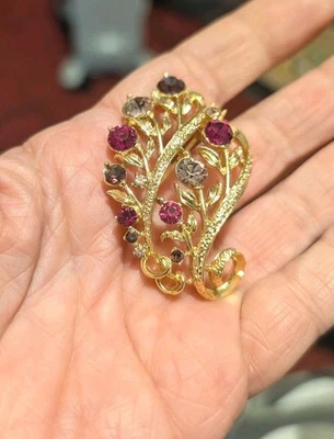 Lisner Pink Purple vintage Brooch signed Nos - Image 1 of 3