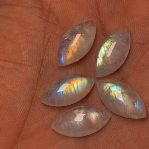AAAA Multi Flashy Fuoco Arcobaleno Pietra di Luna Lucidante Liscio Forma Marquise 9X18 MM - Foto 1 di 20