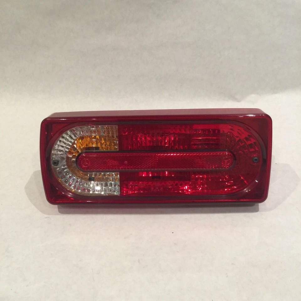 MERCEDES BENZ G500 TAIL LIGHT RIGHT PASSENGER 2010 11 12 13 14 15 2016 OEM Foto 1 de 4