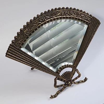 Старинный французский декоративный стол со скошенным стеклом вентилятор зеркало Hollywood Regency - Изображение 1 из 4