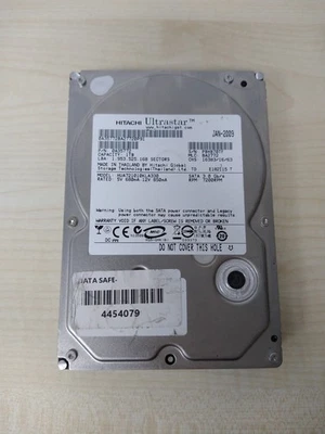 Hitachi Ultrastar 1TB HUA7210KLA330 - RPM 7200 - 3.5" Hard Drive - Image 1 of 4