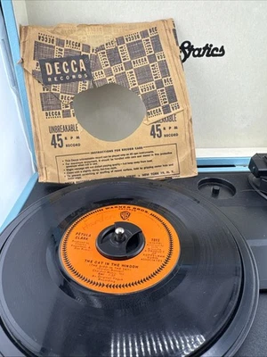 Petula Clark: "The Cat In The Window" / "Fancy Dancin' Man" - VG+ '67 - plays NM - Image 1 of 2