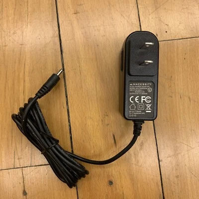 Power Adapter AC DC 3513  5Vdc DC5V 5V 2A 2.0A Cenwell CW0502000 - Image 1 of 3