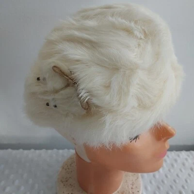 Vintage Taxidermy Mink Fur Hat Cap Real Head Eyes 2 Minks White Stole Mob Wife - Image 1 of 4