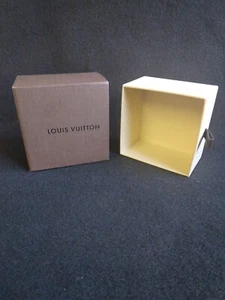 Louis Vuitton Signature Storage Bracelet/Watch Box Excellent & Made Sturdy. - Picture 1 of 7
