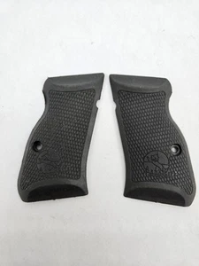 Used Oem Armalite AR24K AR24 Compact Pistol Grips Grip Set Black Rubber - Picture 1 of 3