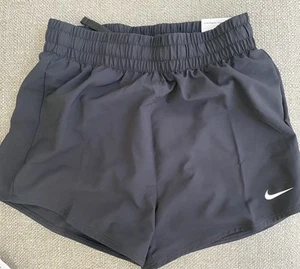 Kids Nike One Dri Fit High Waisted Woven Shorts Size M NWT Black - Picture 1 of 5