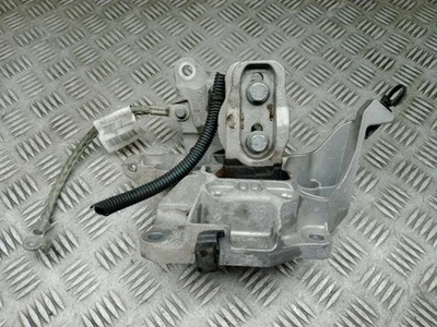 PEUGEOT 208 GEARBOX MOUNT LEFT 1.2 PETROL MANUAL 9824312980 MK2 2020 - 2024 - Image 1 of 4
