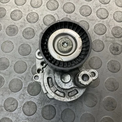 Polia tensora de correia de transmissão do compartimento do motor dianteiro Nissan Rogue 2014-2018 fabricante de equipamento original - Imagem 1 de 4