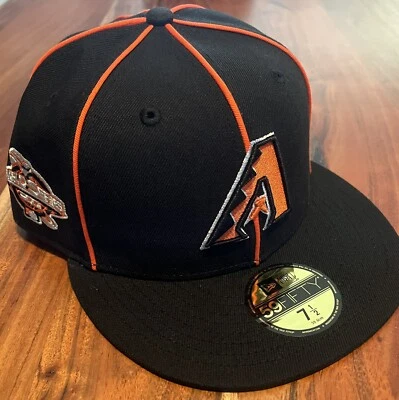 New Era 59Fifty Hometown Arizona Diamondbacks 2001 World Series Patch A Hat - Image 1 of 4