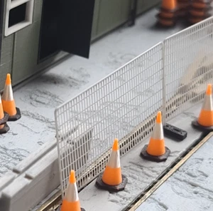 Model Railway Temporary Security Fencing 1:76 OO gauge/scale - Picture 1 of 12