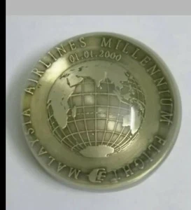 Vintage Medal paperweight 2000 MAS medal millennium year rare !! - Picture 1 of 4