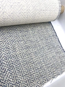6.1 metres blue and off white upholstery fabric FREE POSTAGE - Picture 1 of 4