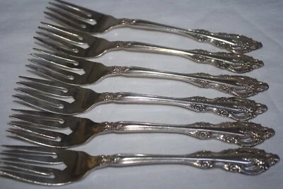 COMMUNITY SILVER PLATED FLATWARE  "SILVER ARTRISTY"  (6) SALAD FORKS - Image 1 of 2
