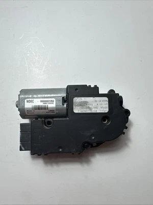 2013 - 2020 Ford Fusion MKZ Sunroof Motor Moon roof motor OEM   DS73-15B689-1 - Image 1 of 4