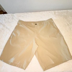 Lululemon Commission Short Chino Shorts 9" Mens Size 34 Tan LM7AAOSZ50218*flaw - Picture 1 of 12