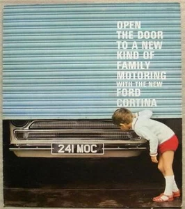 FORD CORTINA Sales Brochure 1964-65 #W4934/649 DE LUXE Super SALOON Estate - Picture 1 of 3
