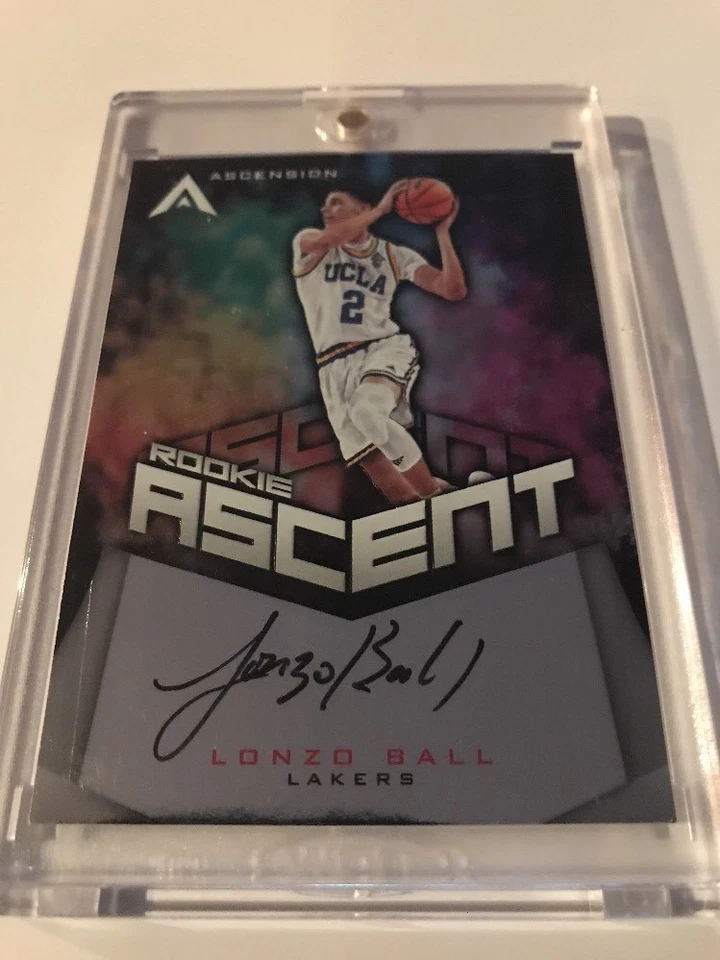 LONZO BALL 2017-18 PANINI ASCENSION ASCENT ROOKIE ON CARD AUTOGRAPH AUTO /299 - Image 1 of 2