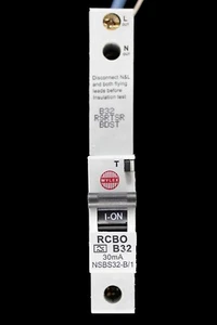 WYLEX 32 AMP CURVE B 6kA 30mA RCBO TYPE A NSBS32-B/1 - Picture 1 of 6