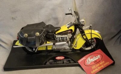 TOOTSIE TOY 1/10 DIE-CAST 1942 INDIAN 442 YELLOW MOTORCYCLE REPLICA HTF   - Image 1 of 4