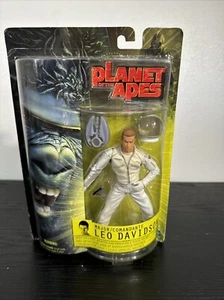 PLANET OF THE APES MAJOR LEO DAVIDSON ACTION FIGURE 2001 MARK WAHLBERG NIB - Picture 1 of 10